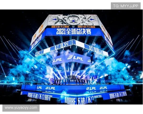 英雄联盟赛事动态FPX战队表现卓越再创辉煌新高