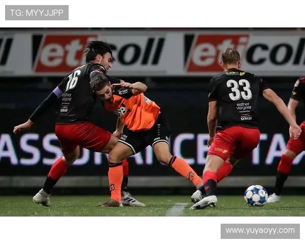 埃门与格拉夫夏普的激烈对决谁能在赛场上笑到最后