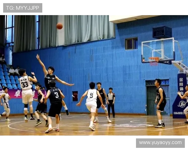 美国梦之队与中国篮球的巅峰对决展现体育精神与文化交流的精彩瞬间