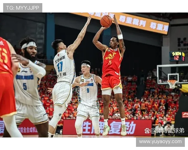 辽宁篮球队与广厦的激烈对决展现了中国篮球的魅力与竞争力